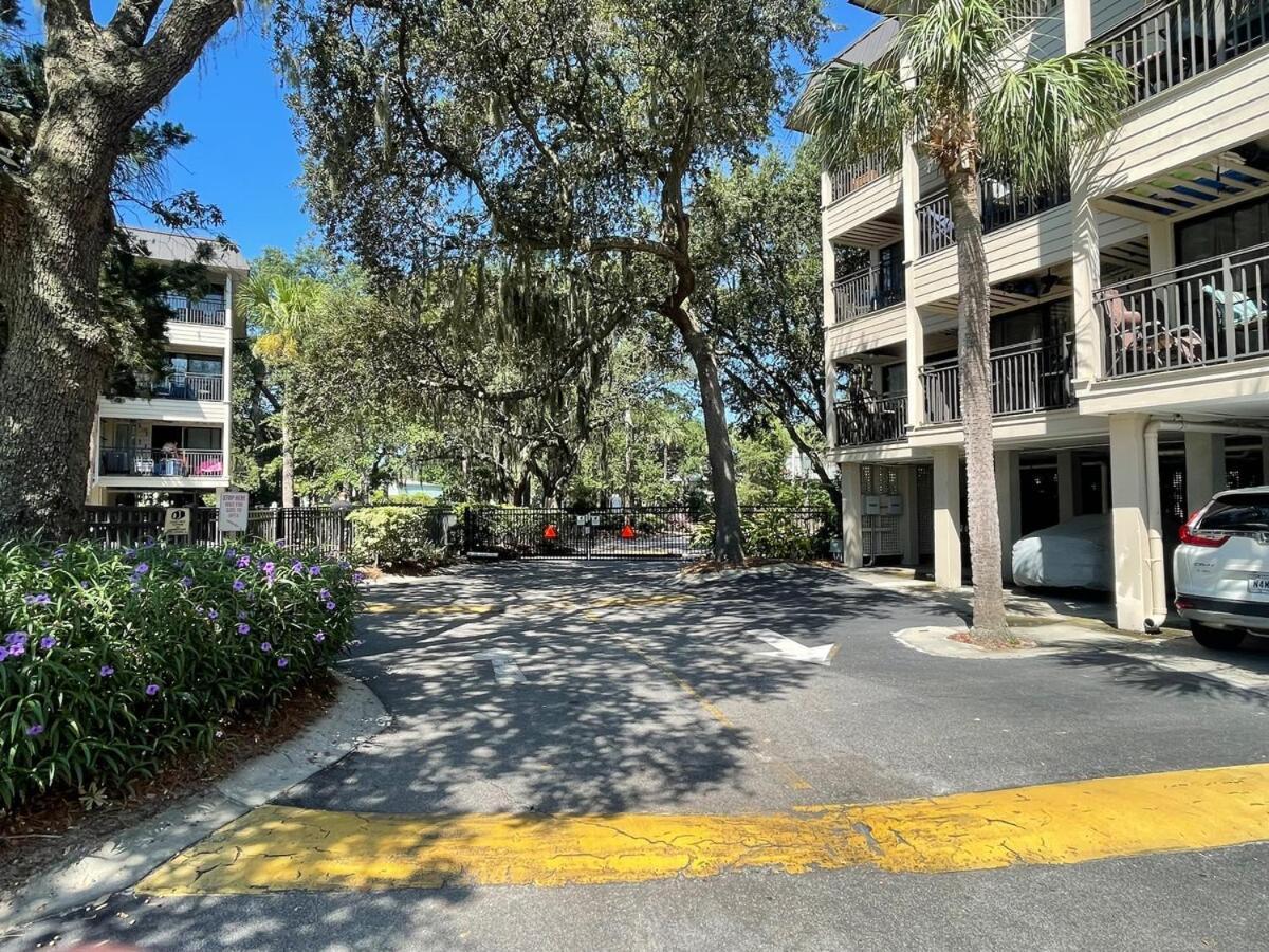 Coastal Getaway Oceanview Condo In Hilton Head Hilton Head Island Exterior photo